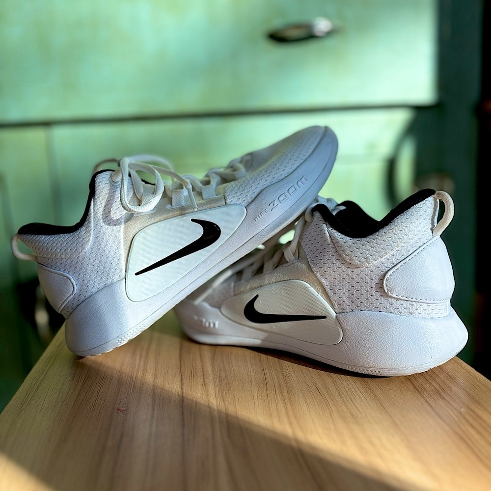 Nike Hyperdunk X Low TB White SOLD